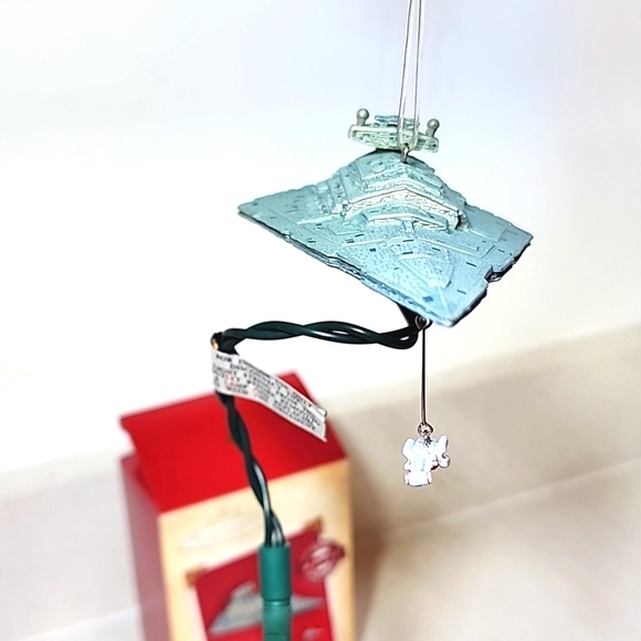 Star Destroyer and Blockade Runner with voice and lights. Star Wars 2004 New - Picture 7 of 9